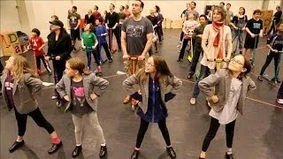 'Matilda' Cast Preps for the Thanksgiving Day Parade