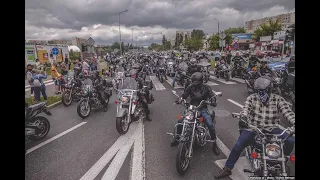 XVII Zlot Motocyklowy na Soli 2022 - Inowrocław - parada live przed Galerią Solną