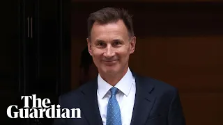 Jeremy Hunt delivers Autumn statement to parliament – watch live