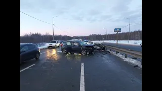 В Калуге 64 летний водитель двигался по встречке и попал в Дтп в Калуге