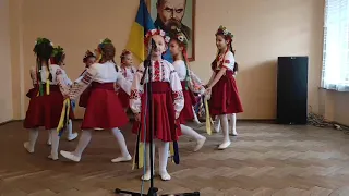 "Весняночка"