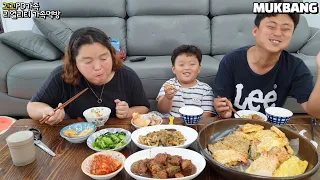 리얼가족먹방:)돼지갈비찜,잡채,육전,삼색전 만들어 먹는 흔한가족의 추석일상과 먹방ㅣChuseok food, galbijjim, JapchaeㅣMUKBANGㅣEATING SHOW