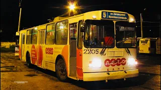 Саратовский троллейбус ЗиУ-682Г №2205, маршрут №5-А