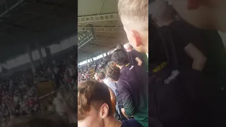 Sheffield United fans being twats