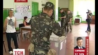 Озброєні бойовики зірвали вибори на Сході