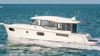 £560,000 Yacht Tour : Beneteau Swift Trawler 41 Sedan