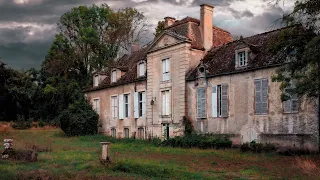 ABANDONED 1700's French Chateau Owned By KNIGHTS