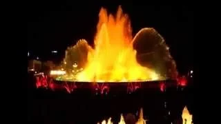 Montjuic Magic Fountain - Barcelona / La fuente mágica de Montjuic