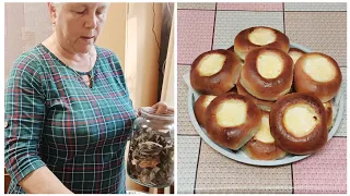 Купили картошку на зиму 🥔))Сушила грибы 🍄 ))Выпекала ватрушки с творогом 🥯!!!