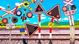 【踏切アニメ】破損したパーツを修繕したいふみきりカンカン😂😂😂Railroad crossing wanting to repair damaged parts!!