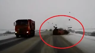 Подборка Аварии и ДТП 2015  Декабрь 2015  Car Crash Compilation 205