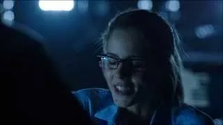 Arrow 2x14 - Oliver and Felicity "You will always be my girl"