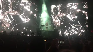 DJ SNAKE COACHELLA MIDDLE