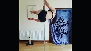 Meathook into Split variation Pole dance combo