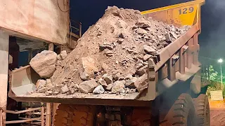 CONTINUOUS IRON ORE BOULDER CRUSHING IN PRIMARY KOBELCO GYRATORY CONE CRUSHER