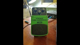 Блуждающий Лес - Обзор педали Behringer Vintage tube overdrive TO800 (01.10.23)