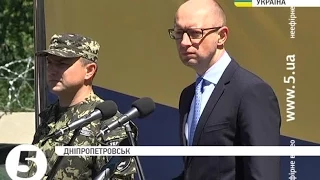 Яценюк: "Дніпро-1" стане основою для формування "КОРД" МВС