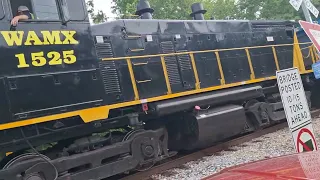 Train spotting in Louisana again, shunter locomotives spotted.