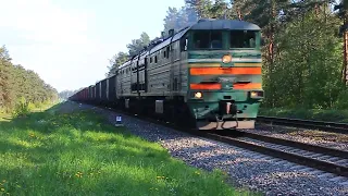 2ТЭ10М-3567 (БЧ, ТЧ-16 Витебск) с грузовым поездом из полувагонов