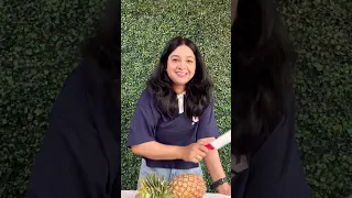 Best & No Gadget Pineapple Cutting Hack🔥🔥...Pineapple Cutting Hack #Shorts #Foodhacks #ViralShorts