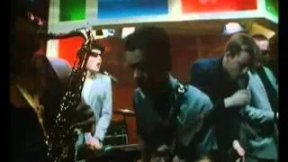 Madness - One Step Beyond - Bed & breakfast man