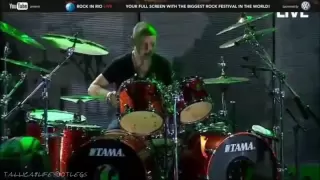 Metallica - Lars Ulrich Fails in Am I Evil [Rock In Rio 2011]