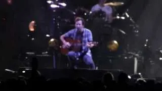 Pearl Jam:  "Just Breathe" -  DCU Center (Worcester, MA) - 10.15.2013