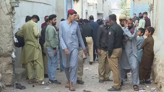 Police in Karachi detain 50 Afghans in migration crackdown