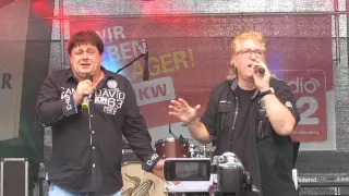 Olaf und Hans-Du bist der Traum meiner Träume.Hafenfest Tegel 2015