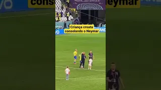 CRIANÇA CROATA CONSOLANDO O NEYMAR #copadomundo #brasil