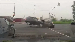 Подборка Аварий И ДТП Октябрь 2014 #40 / New Best Car Crash Compilation August 18+