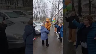 Зажигательное Поздравление на День Рождения💞Поздравление от Бурого Мишки #shorts #бурыймишка #мишка