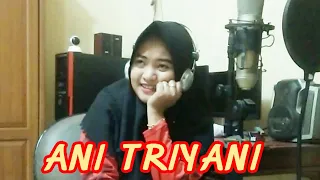 TANGISAN RINDU HJ-ITIH VERSI SANDIWARA COVER ANI TRIYANI