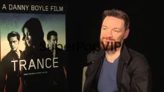 INTERVIEW - James McAvoy on preparing for nude scenes, ho...