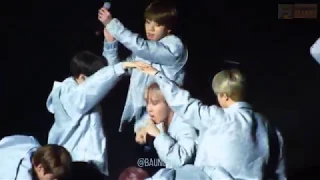 BTS SHOW NO BRASIL [ MULTI ANGLE ][ 2017 WINGS TOUR ]