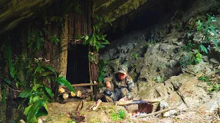 Solo Bushcaft: Build a shelter in the middle of the mountain. 300 days exploring the tropical forest