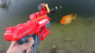 Nerf MEGA Blaster Catches Colorful JAWS FOOD!!