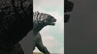 Godzilla got his memory back (short stopmotion)
