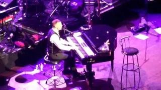 Gary Barlow - Lie to me/WCIWUWY/Forever Love @ Royal Albert Hall 6th Dec 2011