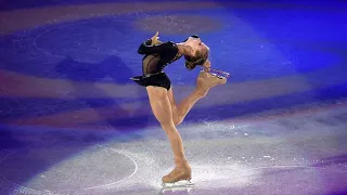 GIRL WHO IS ONLY 16 YEARS OLD AND HAS A WORLD RECORD IN FIGURE SKATING!