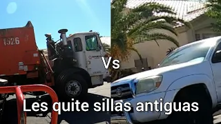 Lo que tiran en Las Vegas USA #20 disputa de sillas antiguas con camion de basura