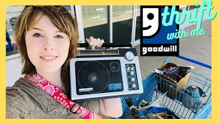 SNATCHED It Off The Bottom Shelf | GOODWILL Thrift With Me | Reselling