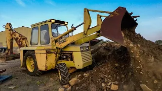 1970's Backhoe - Will it still push dirt? Hymac 370C