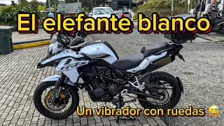 Benelli TRK 502X revisión a fondo y prueba de manejo a fuego 🔥