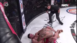 Patricio “Pitbull” Freire vs. Henry Corrales choke