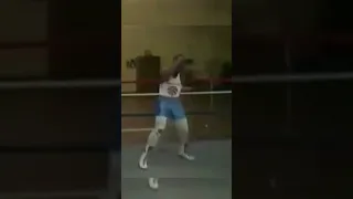 Mike Tyson Shadow Boxing at 15!