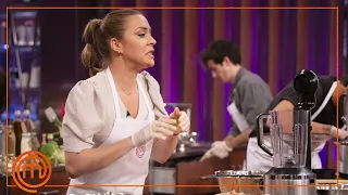 LUNA pierde los nervios y comete un gran error en la primera prueba | Masterchef 8