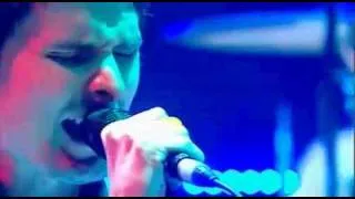 Muse - Starlight Top of the pops 2006