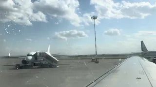 Airbus A 320 Поболтало знатно на взлете 🤗.  From SVX to IKT. Аэропорт Кольцово.