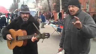 Мариупольские бомжи на центральном рынке